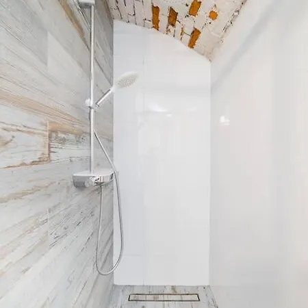Lejlighed Velo Apartment, High Standard, Tv, Wifi
